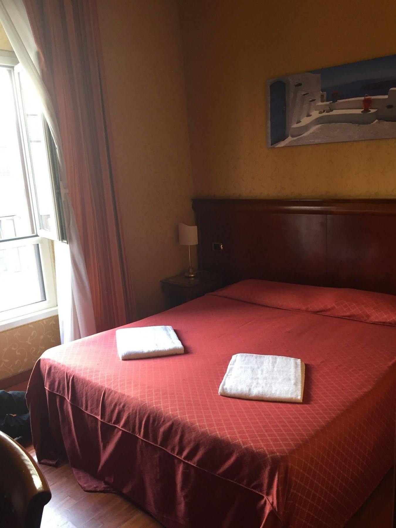 Hotel Divine Рим Екстер'єр фото