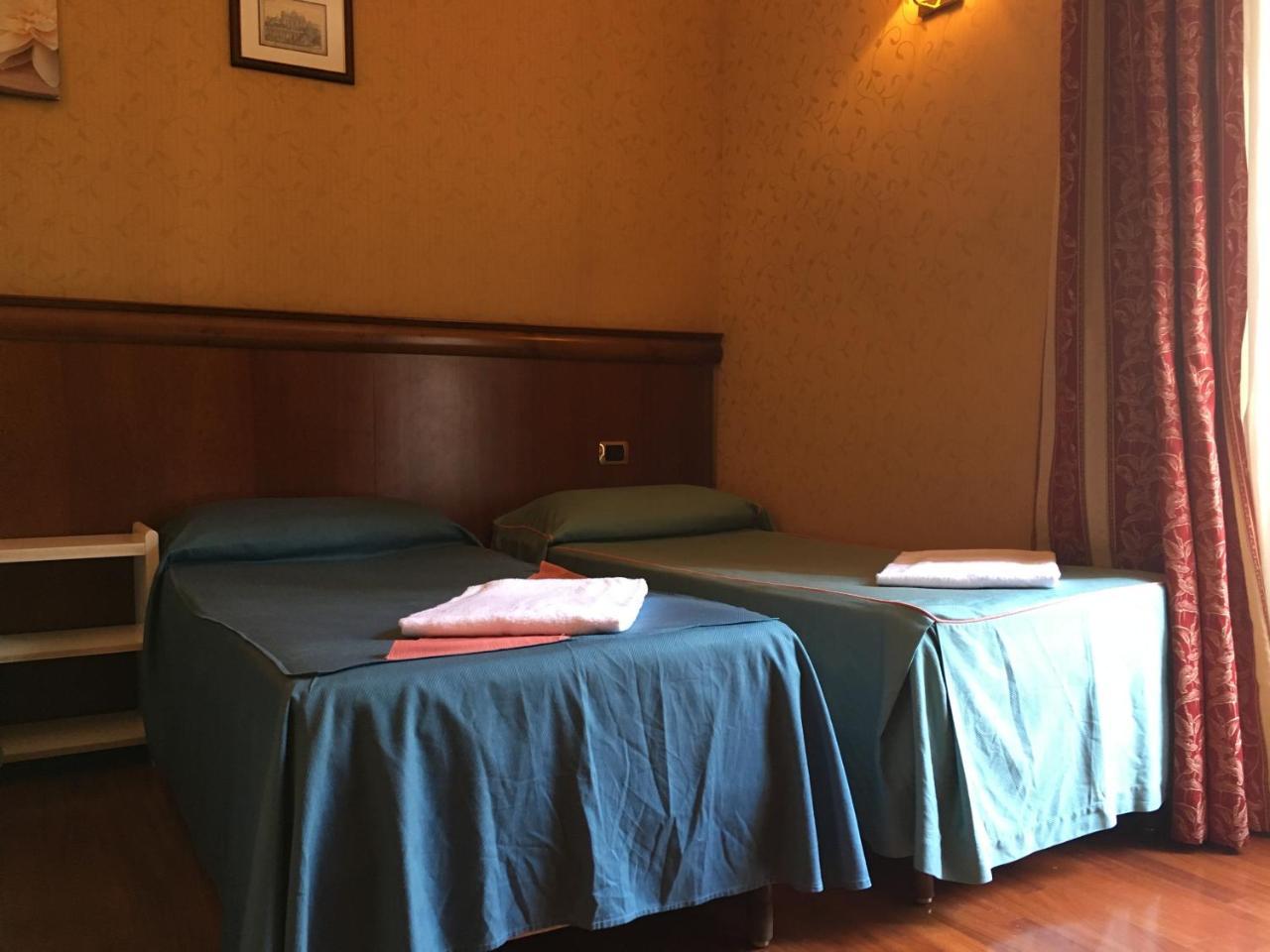 Hotel Divine Рим Екстер'єр фото